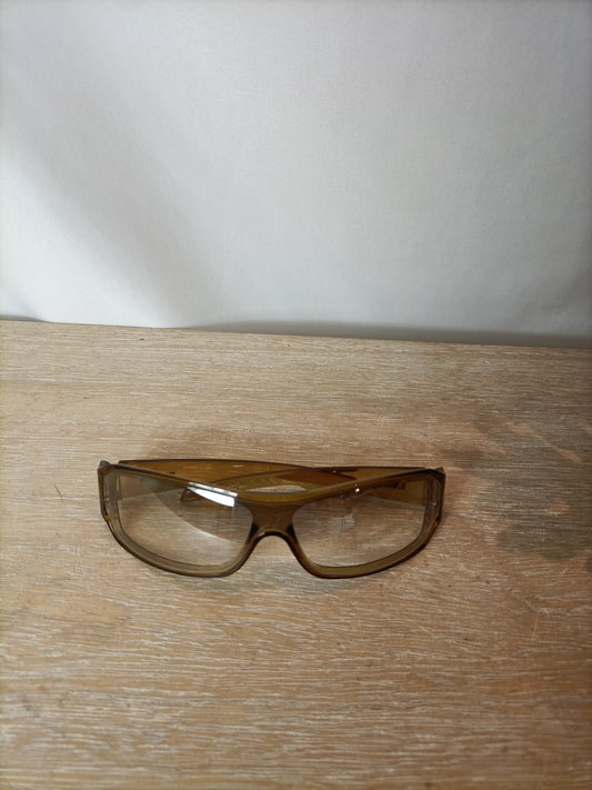 GUCCI. Semi-transparent frame sunglasses