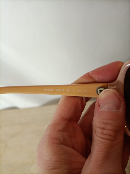 OUTLET. D&G gafas de sol montura rosa claro