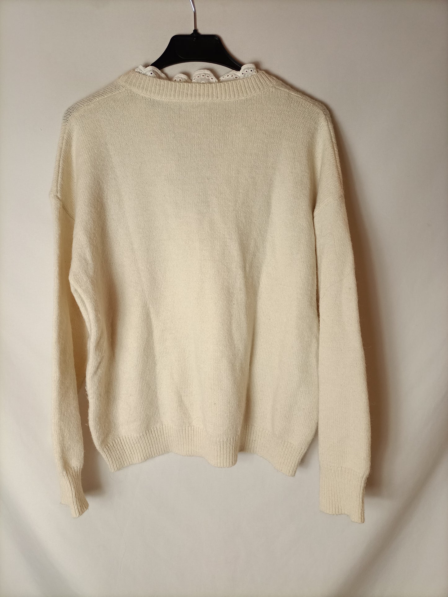 OTRAS. Jersey beige detalle cuello. T S/M