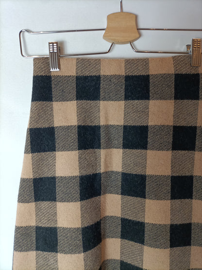 MANGO. Falda corta cuadros  T.s