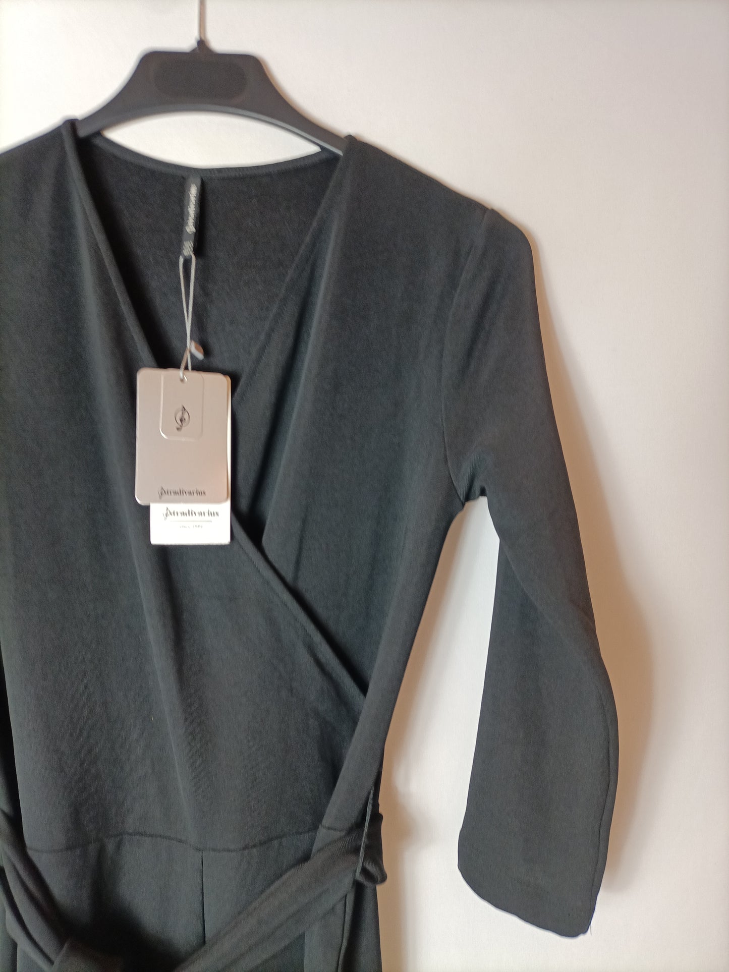 STRADIVARIUS. Ts long black jumpsuit