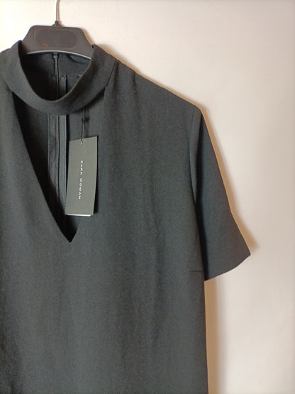 ZARA. Black shocker Ts dress