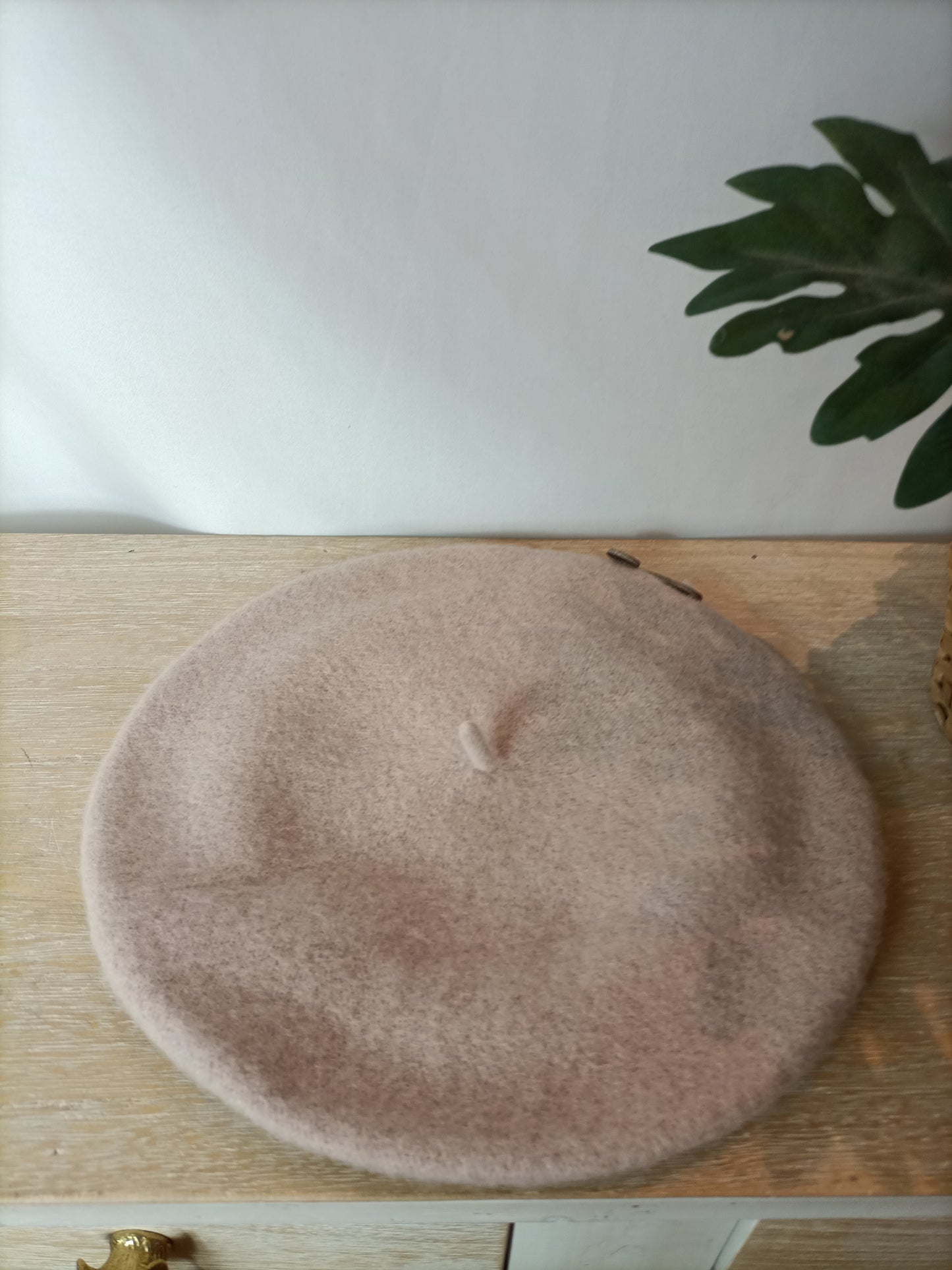 MANGO. Pink cloth beret