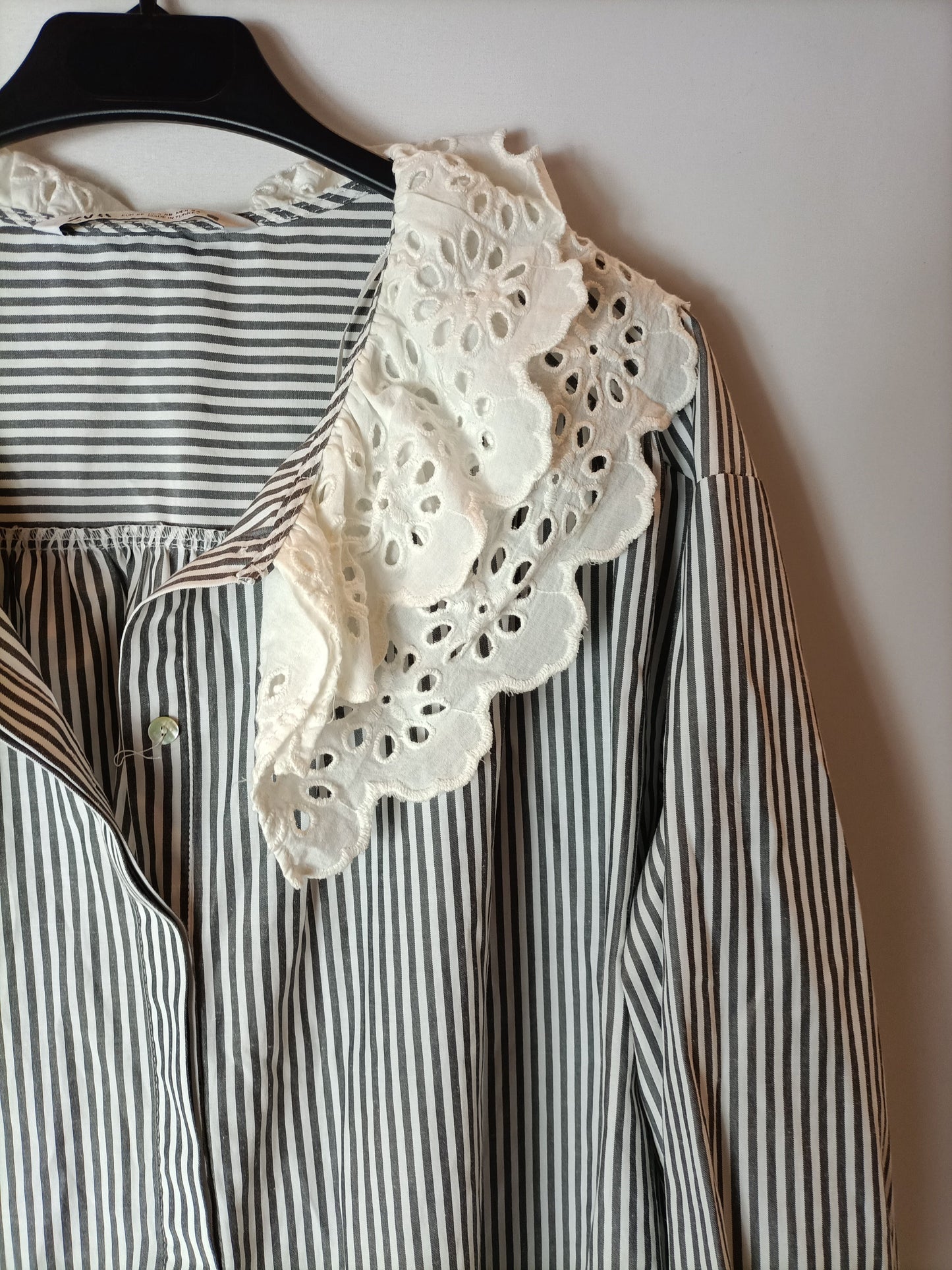 ZARA. Camisa de rayas cuello bebé T.xs