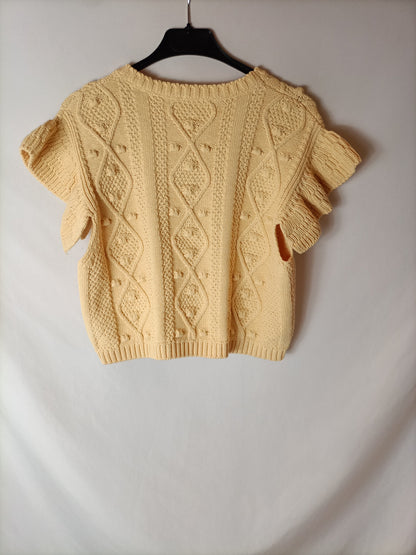 EDITED. Yellow thread top. Size 36