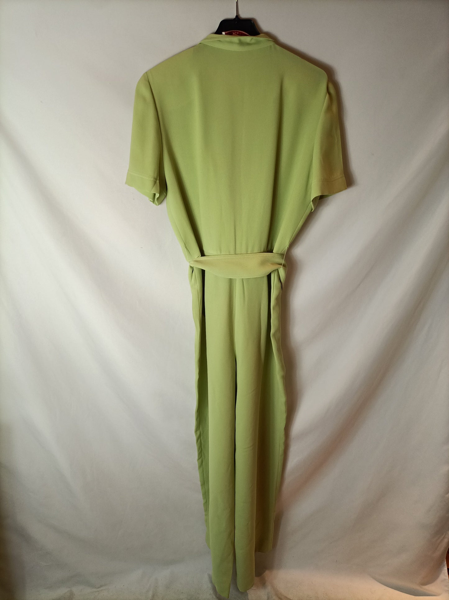 GLORIA ESTELLÉS. Mono verde lima. T 44