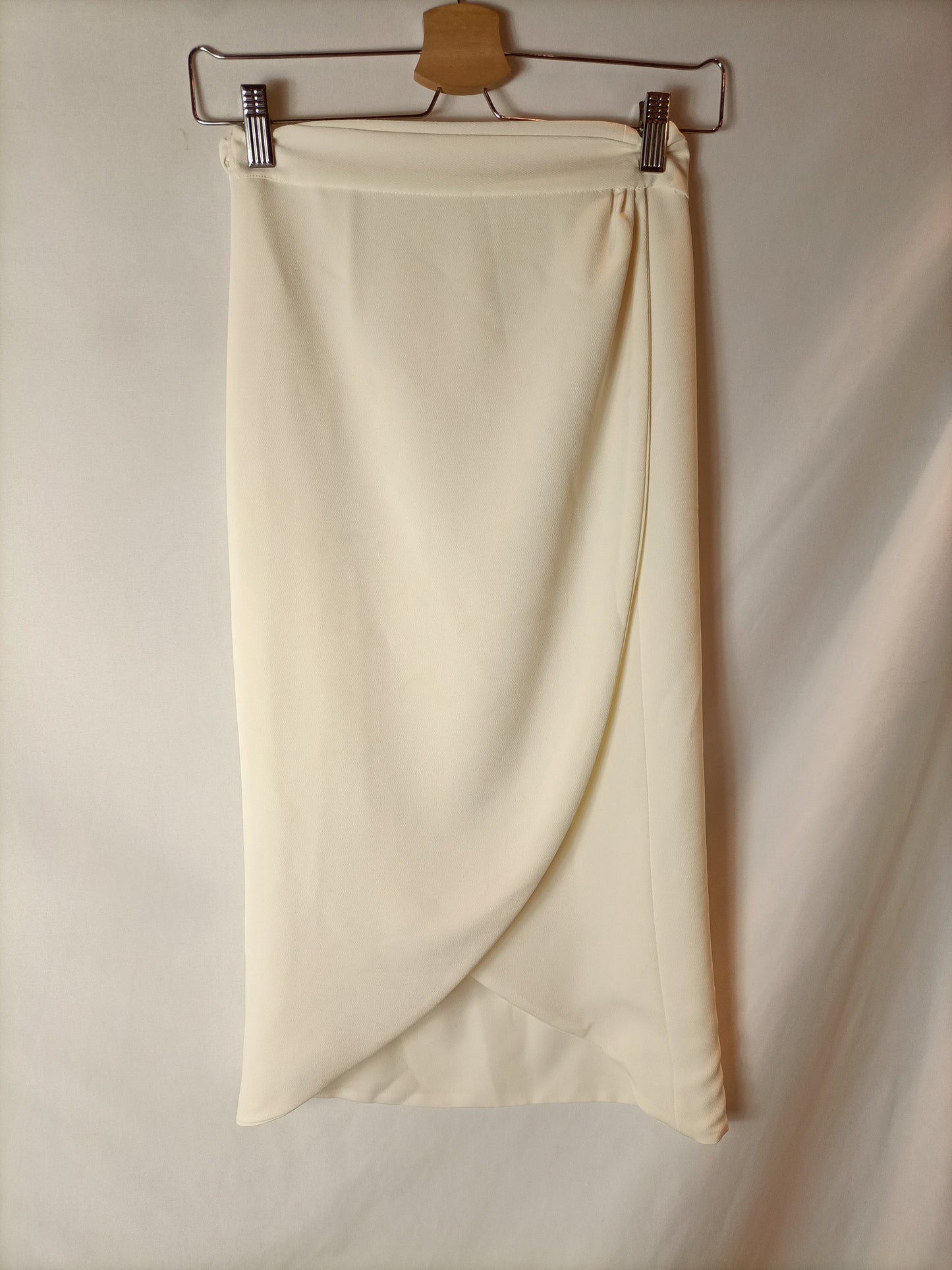 LM. Total look falda y top lazadas. T S/M