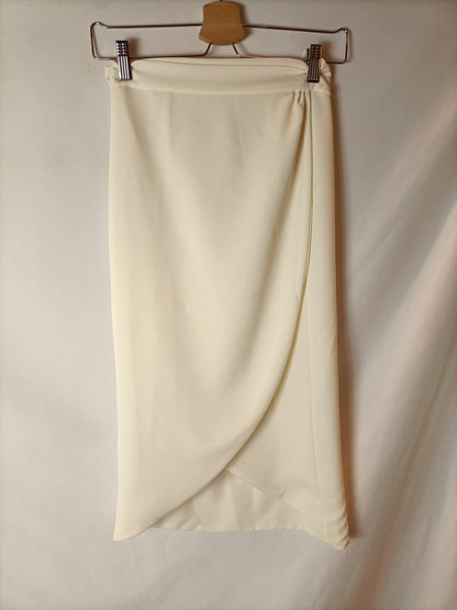 LM. Total look falda y top lazadas. T S/M