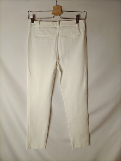 PINKO. White stretch trousers. Size 36