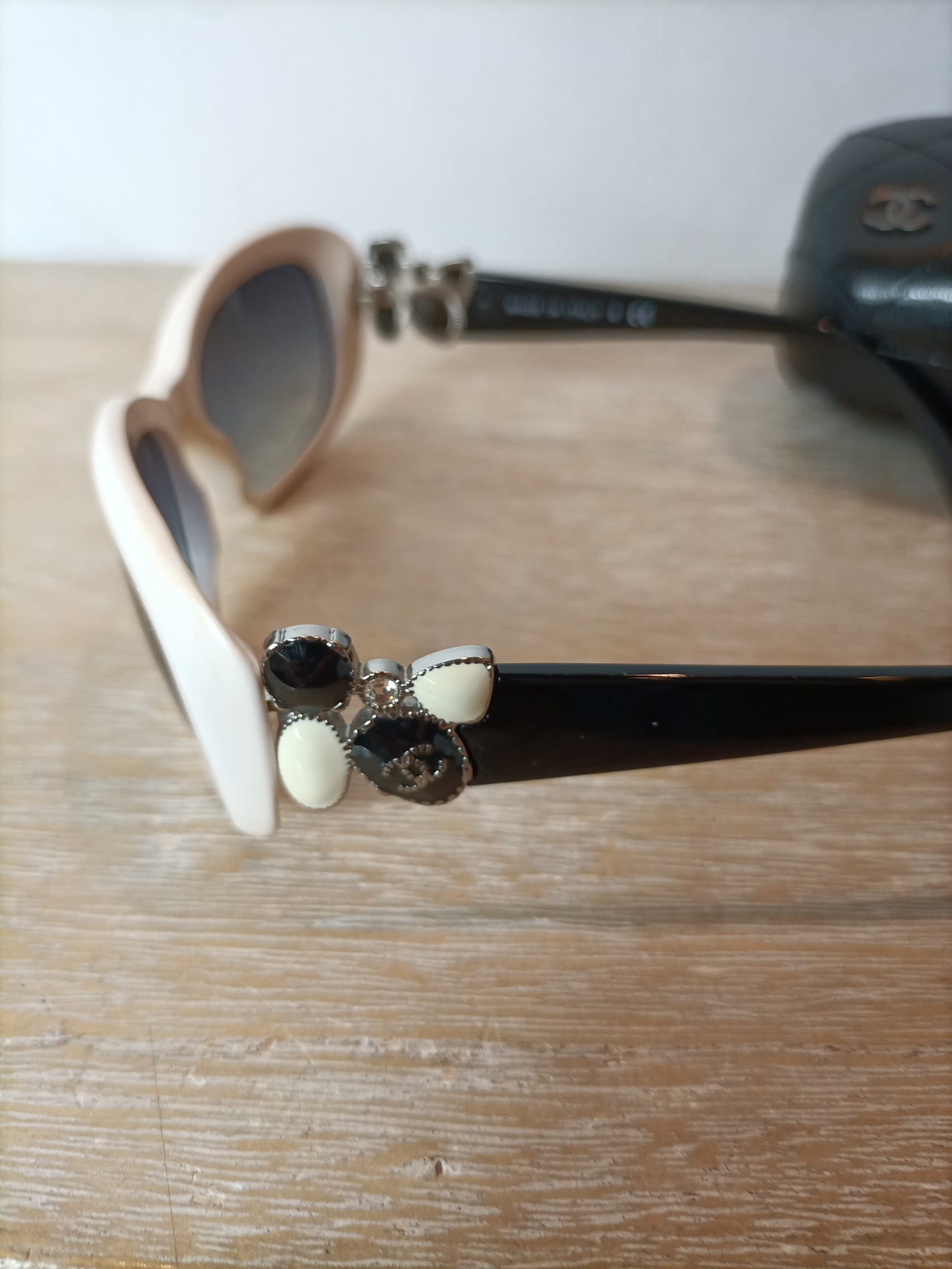 CHANEL. Vintage sunglasses