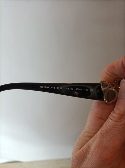 CHANEL. Vintage sunglasses