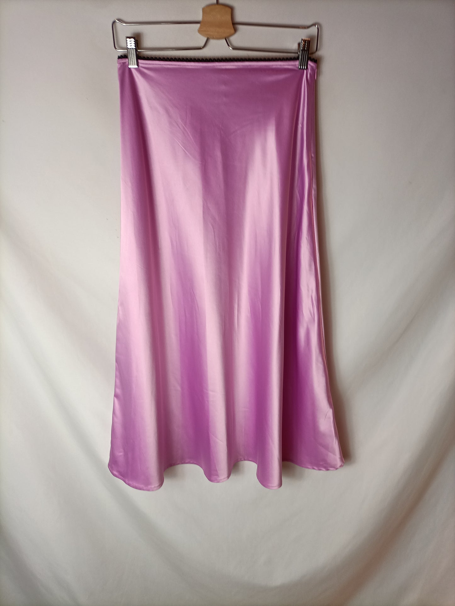 ZARA.falda  midi rosa T.s