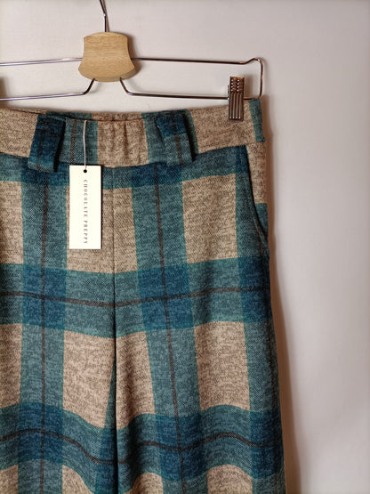 CHOCOLATE PREPPY. Checked culottes (size S/M)