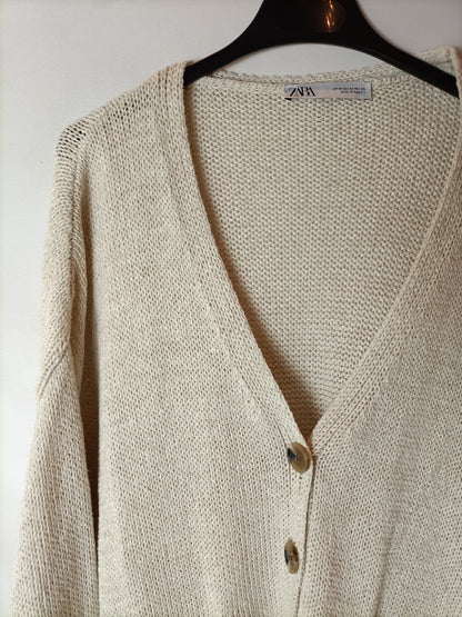 ZARA. Cárdigan beige fino T.m