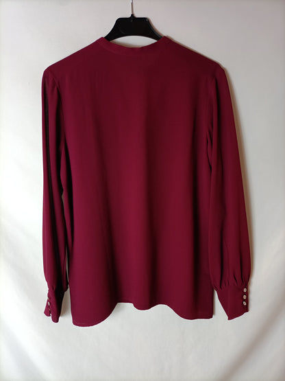BIMANI. Blusa burdeos botones T.m