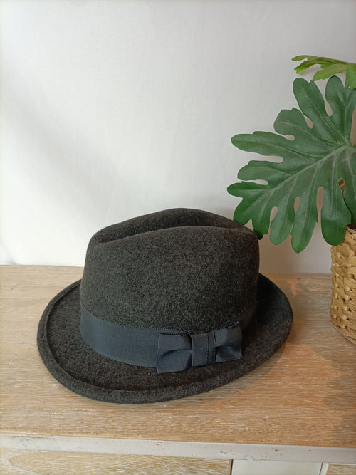 FUN&BASIC. Sombrero gris paño