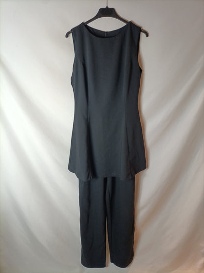 DON ALGODÓN. Black jumpsuit with ruffled top. Size 40