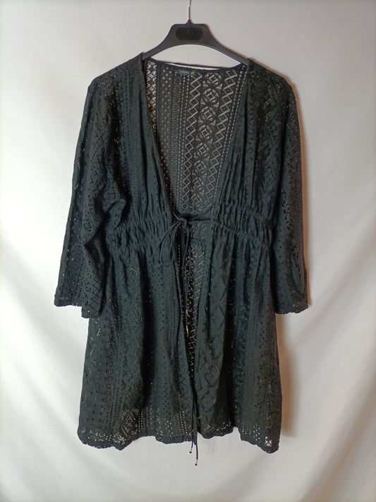 OYSHO.  Chaqueta encaje negra T.m/l