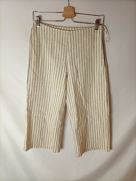 VILA. Pantalón beige rayas T.xs