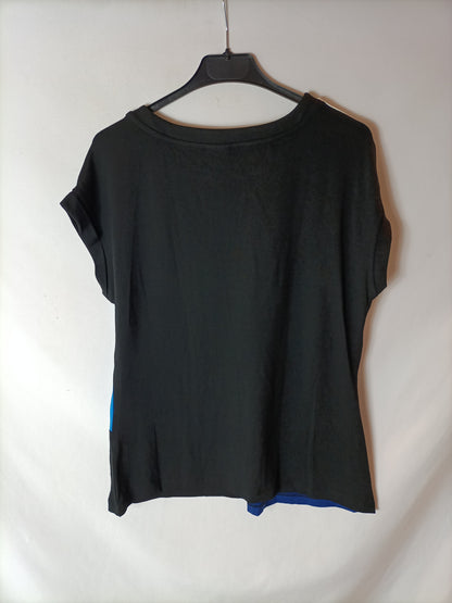 C&A. Top negro y azules. T. 38