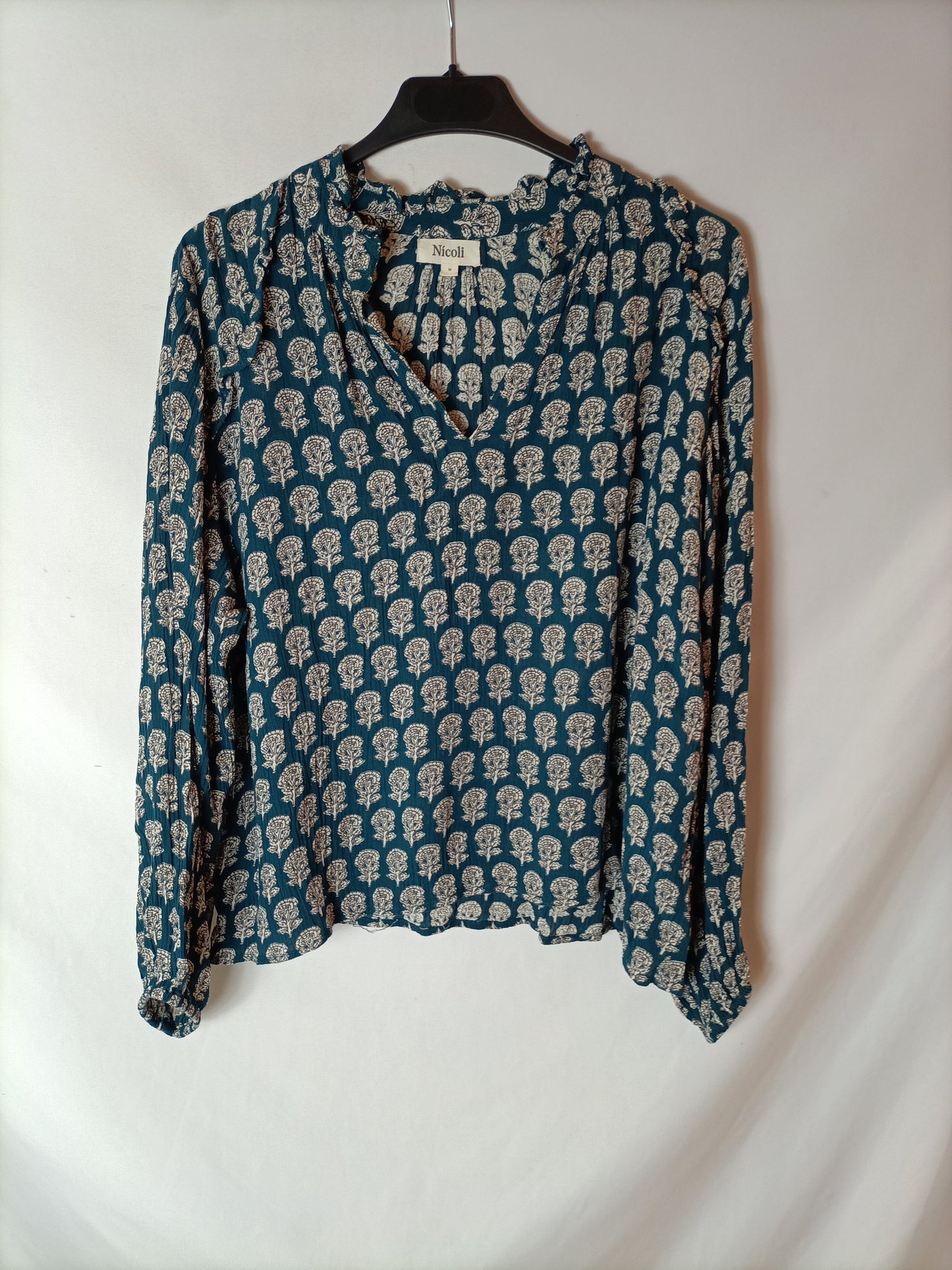 NICOLI. Blusa azul estampada. T M