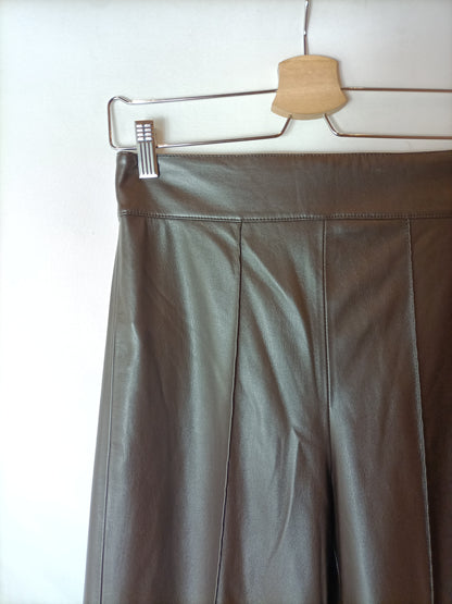 ZARA. Pantalón marrón culotte T.s