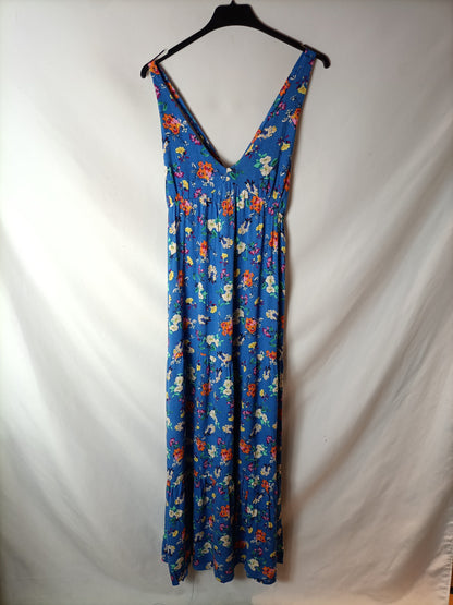 STRADIVARIUS. Vestido largo flores T.m