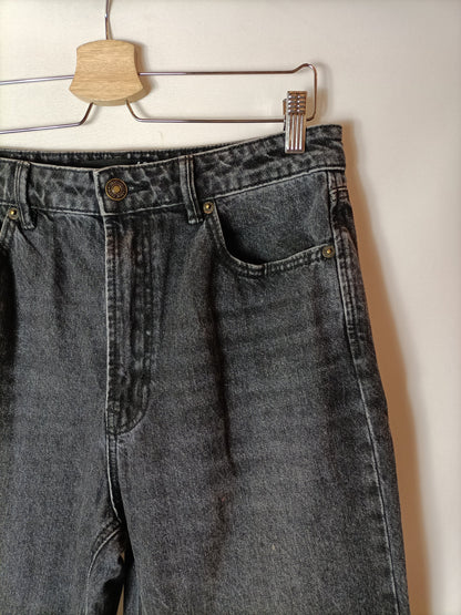 STRADIVARIUS. Pantalón negro ancho T.40