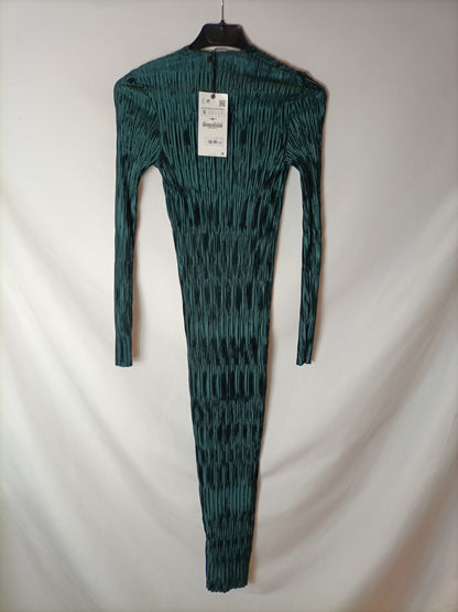 ZARA. Vestido midi verde fruncido. T S (XXS)