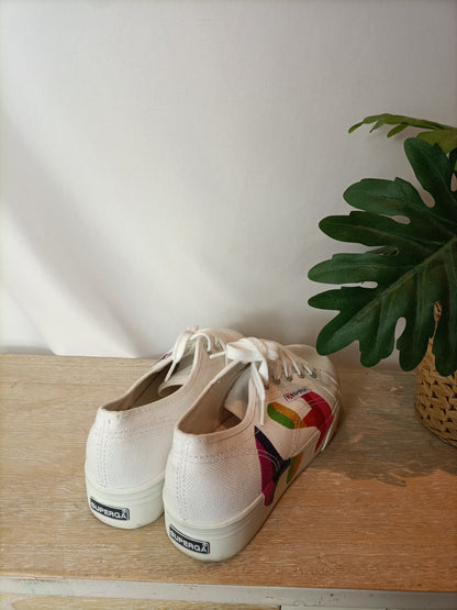 SUPERGA. Zapatillas blanca plataforma T.37