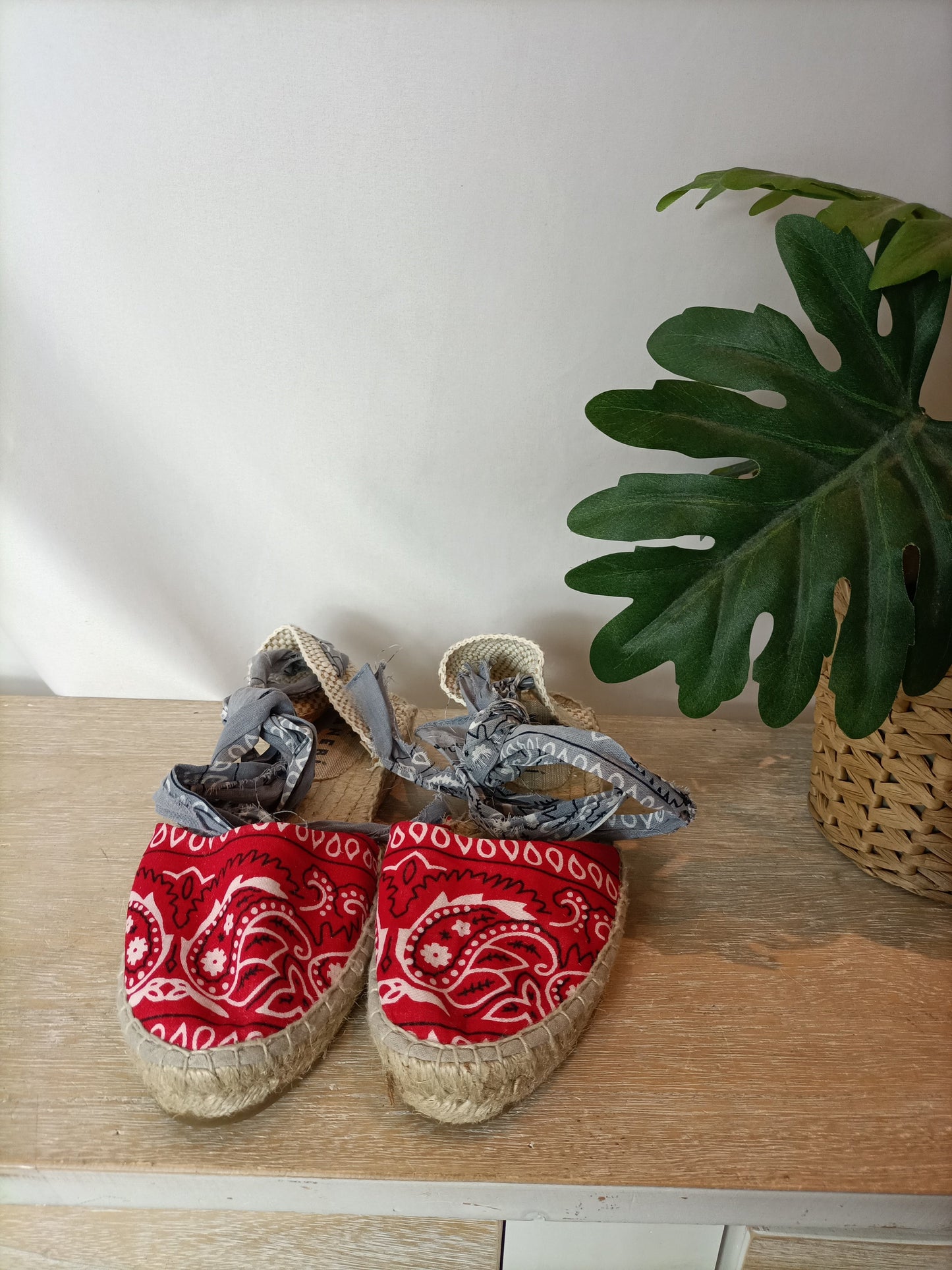 MANEBÍ. Alpargatas planas T.38