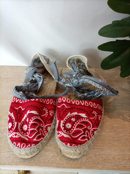 MANEBÍ. Alpargatas planas T.38