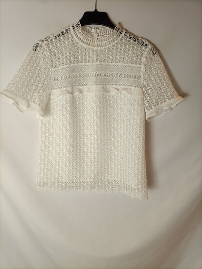 OTRAS. Top blanco croché. T S