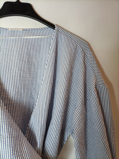 OYSHO. Striped wrap blouse. TM