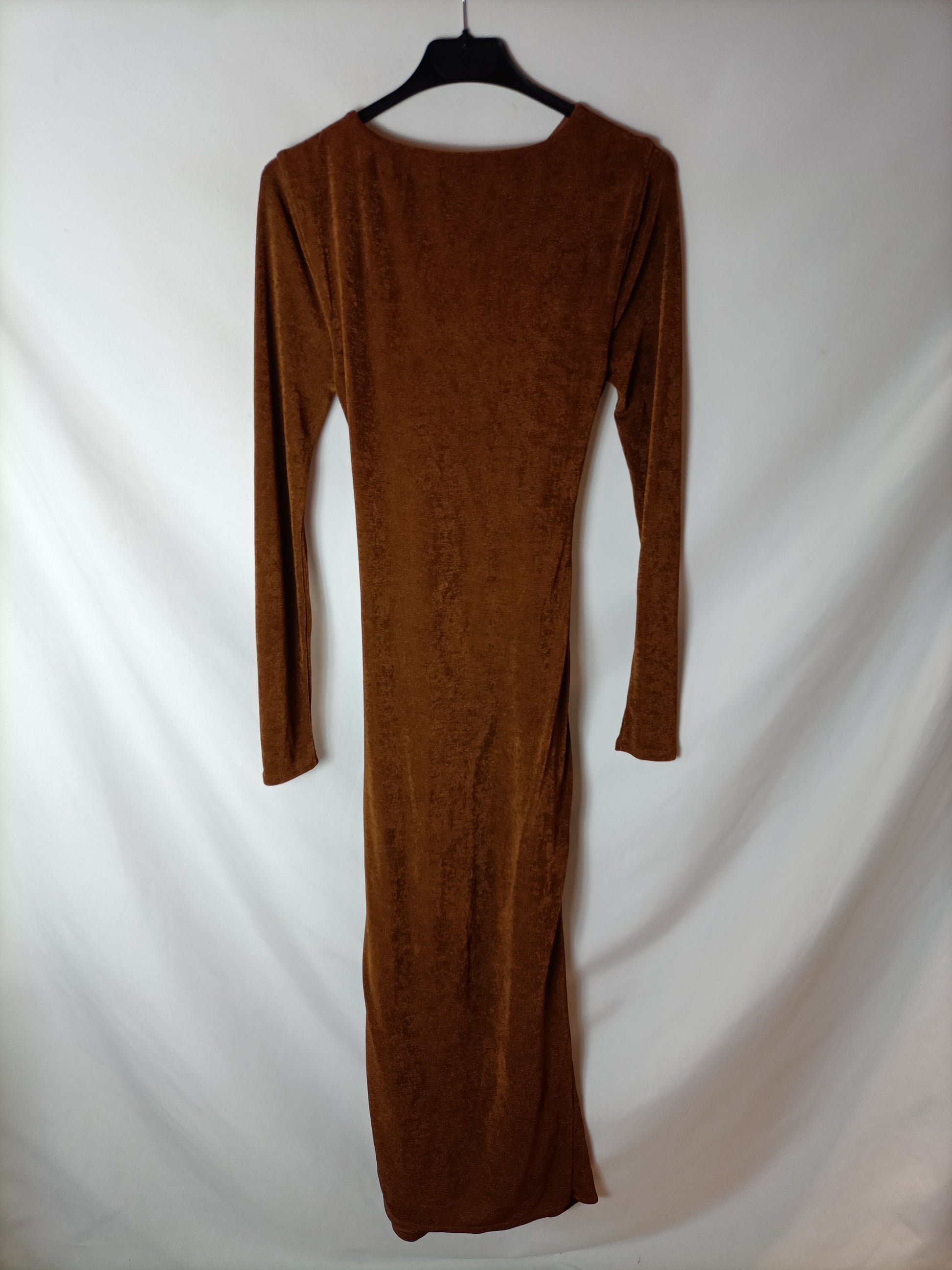 LOVERS AND FRIENDS. Midi dress with ocher openings. T.S. Hibuy market LOVERS AND FRIENDS. Midi dress with ocher openings. T.S. Hibuy market