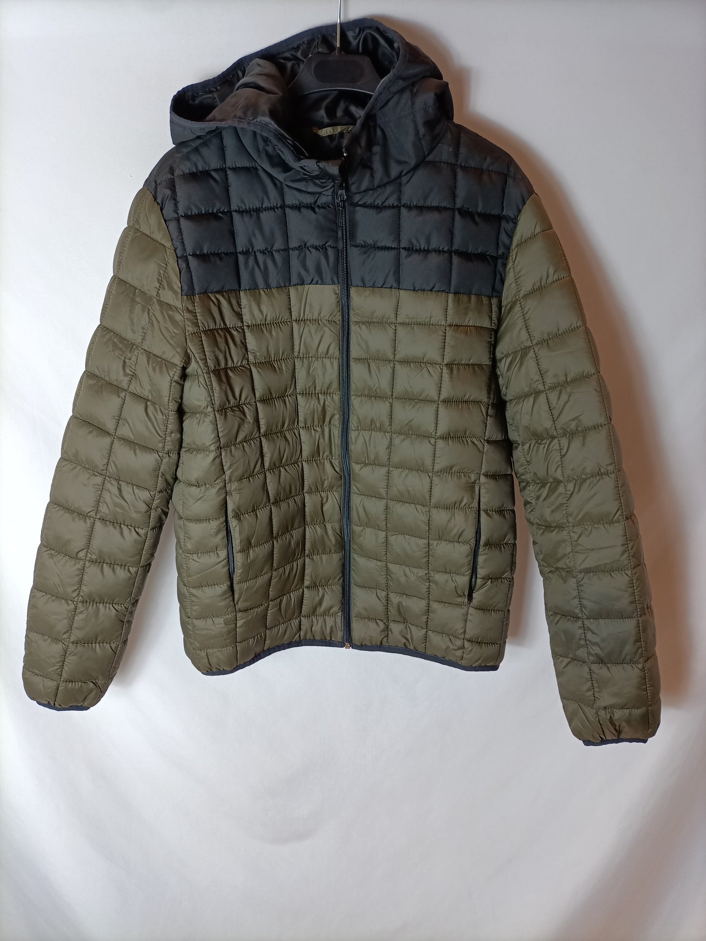 PRIMARK. Chaqueta acolchada bicolor. T M