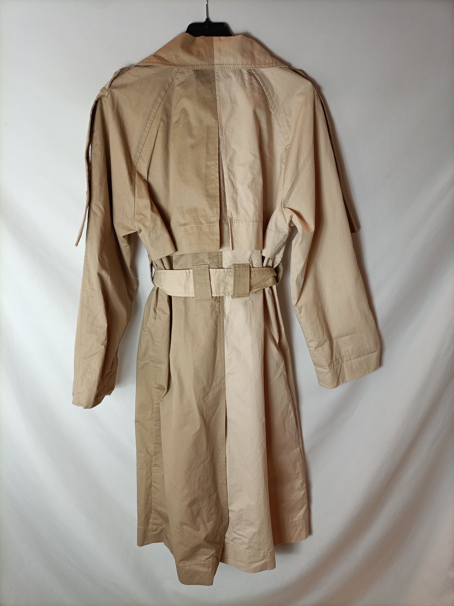 BERSHKA. Gabardina larga bicolor. T S