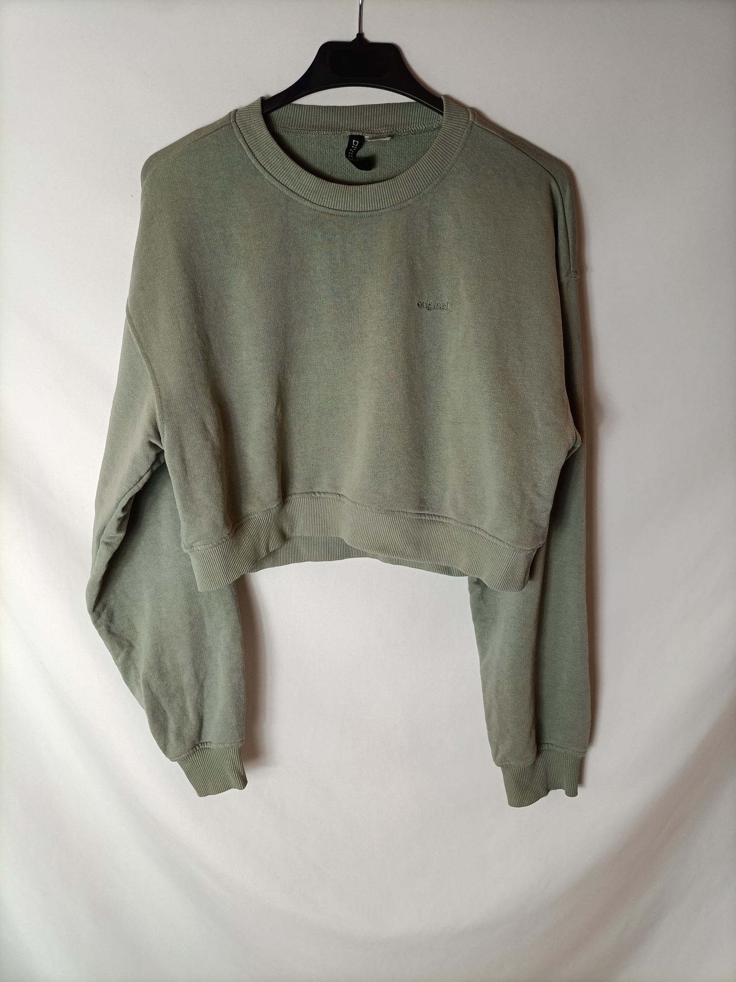 H&M. Sudadera crop verde. T S