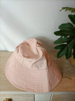H&M. Gorro bucket rosa claro. T M/L
