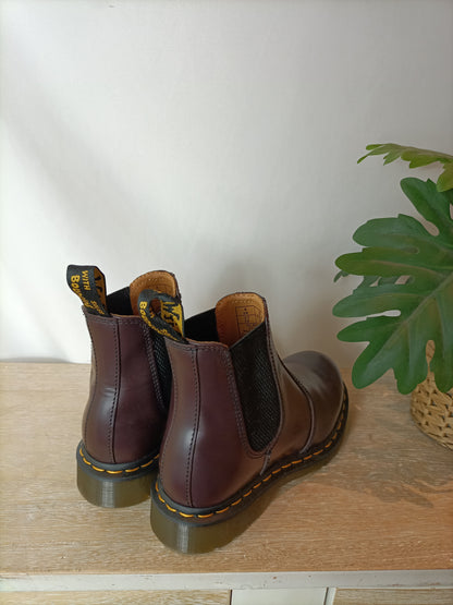 DR. MARTENS. Botas burdeos T.37