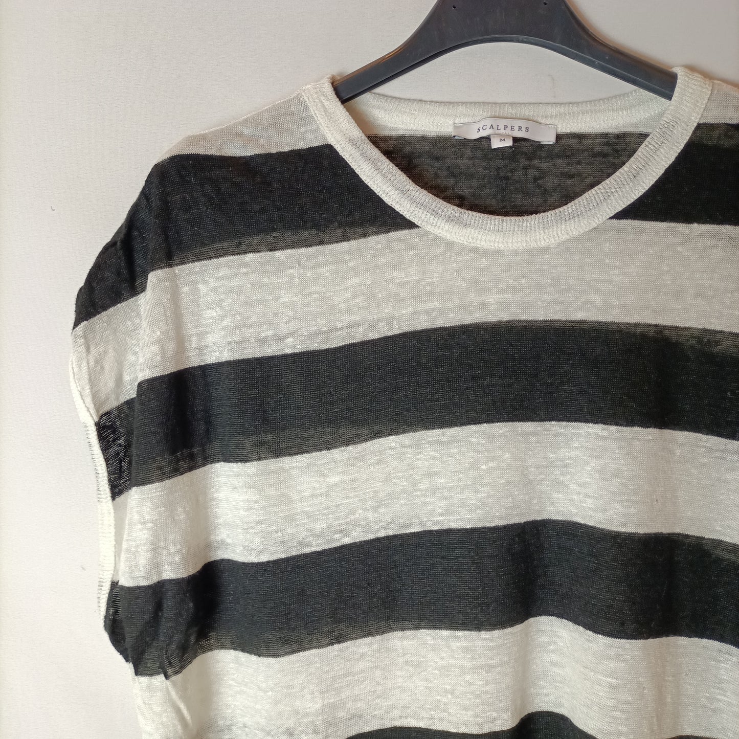 SCALPERS. Camiseta lino rayas. T M