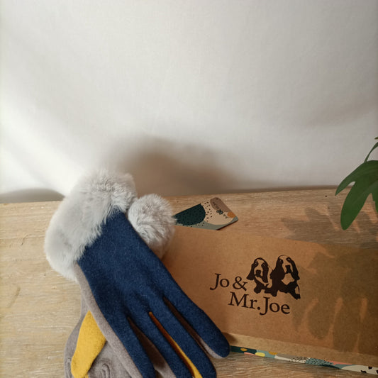 JO&amp;MR.JOE. Two-tone furry gloves
