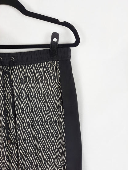 STRADIVARIUS. Flowy trousers, size S