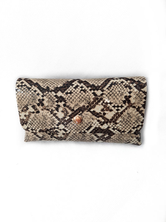 OTHERS. Snake kidney