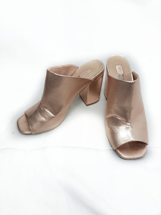 TOPSHOP. Muler rosas brillante T.38