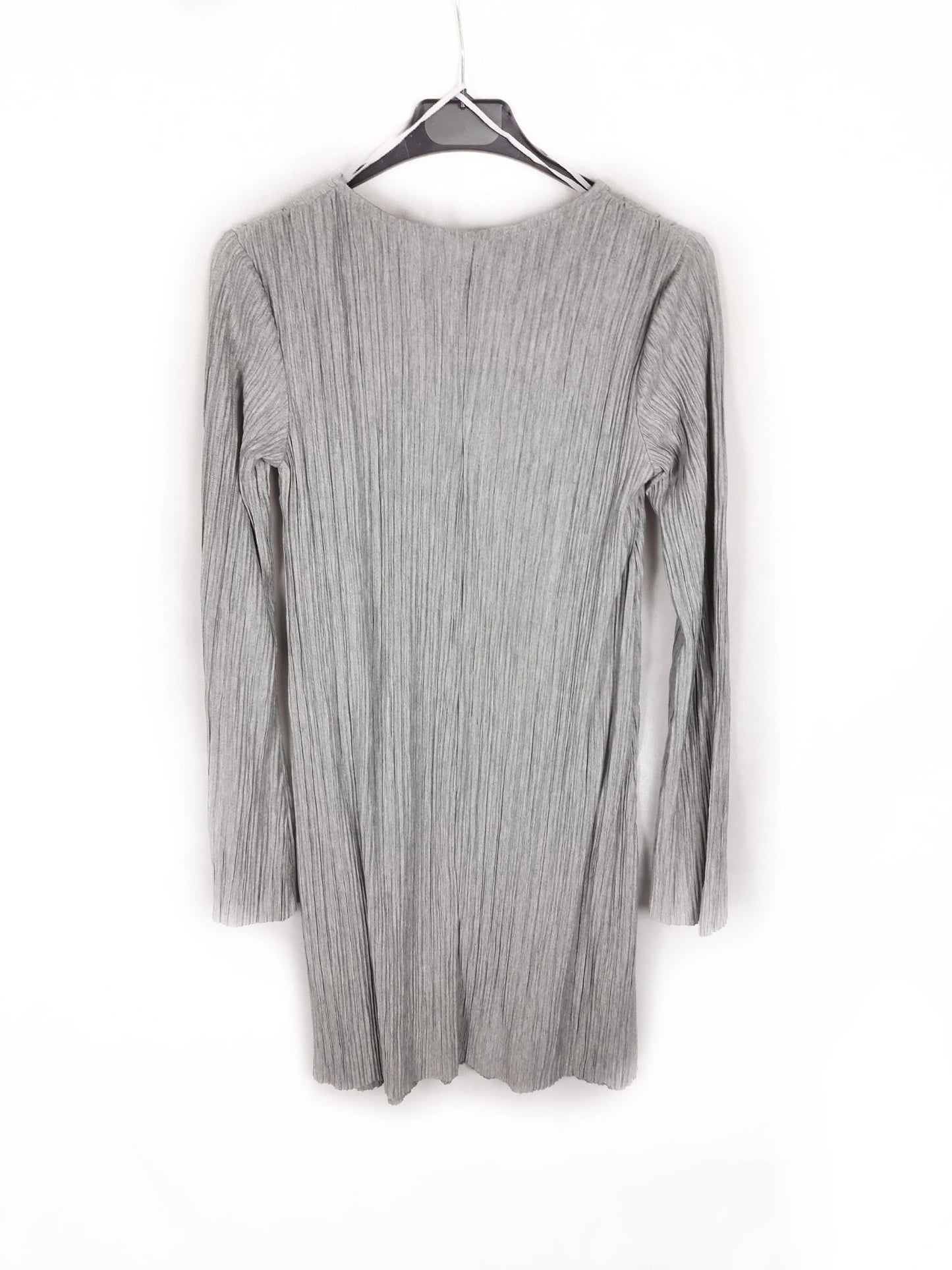 STRADIVARIUS.Vestido corto gris T.s