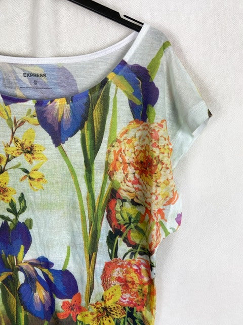 EXPRESS. White floral print cropped T-shirt T.xs