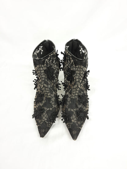 ZARA. Lace-up heeled boots, size 40