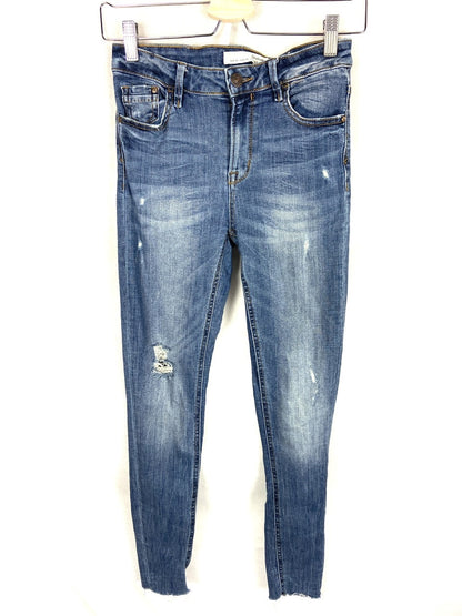 STRADIVARIUS.Straight skinny jeans size 34