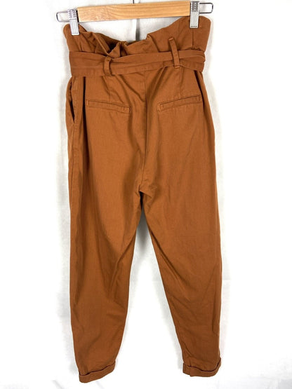 BERSHKA.Pantalones paperback T.34